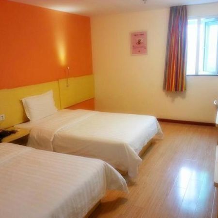 7Days Inn Dongguan Conference & Exhibition Center Екстер'єр фото